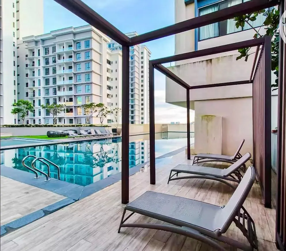 3R2B Rumah Gading - Paradigm Mall Johor Bahru 0*,